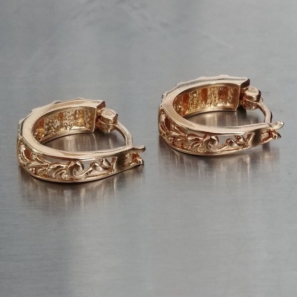 925 R CHINA SILVER - GOLD TONE HUGGIE EARRINGS WHITE CZ - Picture 7 of 11